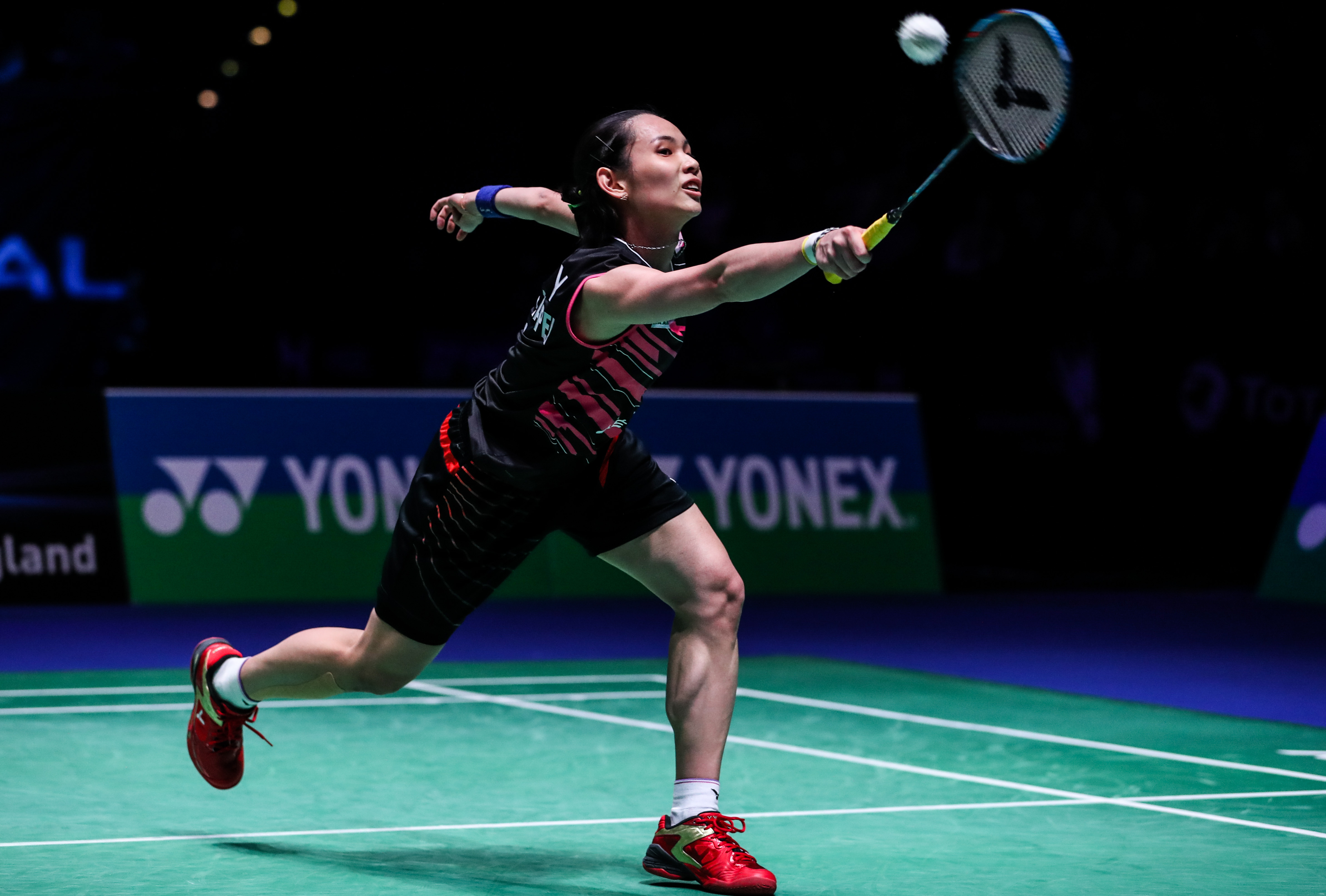 中国羽毛球队绝杀韩国羽毛球队，戴资颖绝境逆转