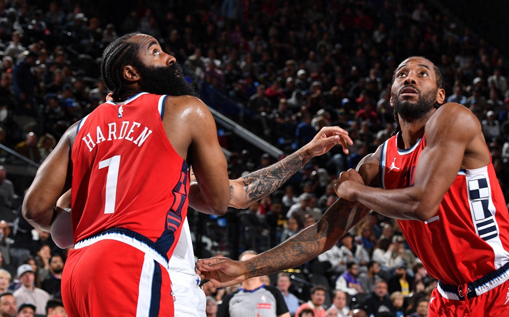 快船横扫76人，麦科勒姆带队取胜