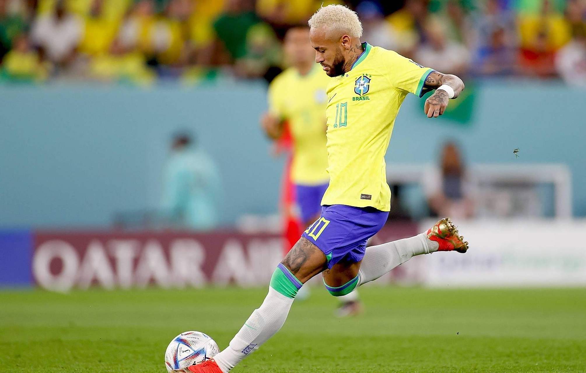 中国鏖战德国，内马尔点燃赛场