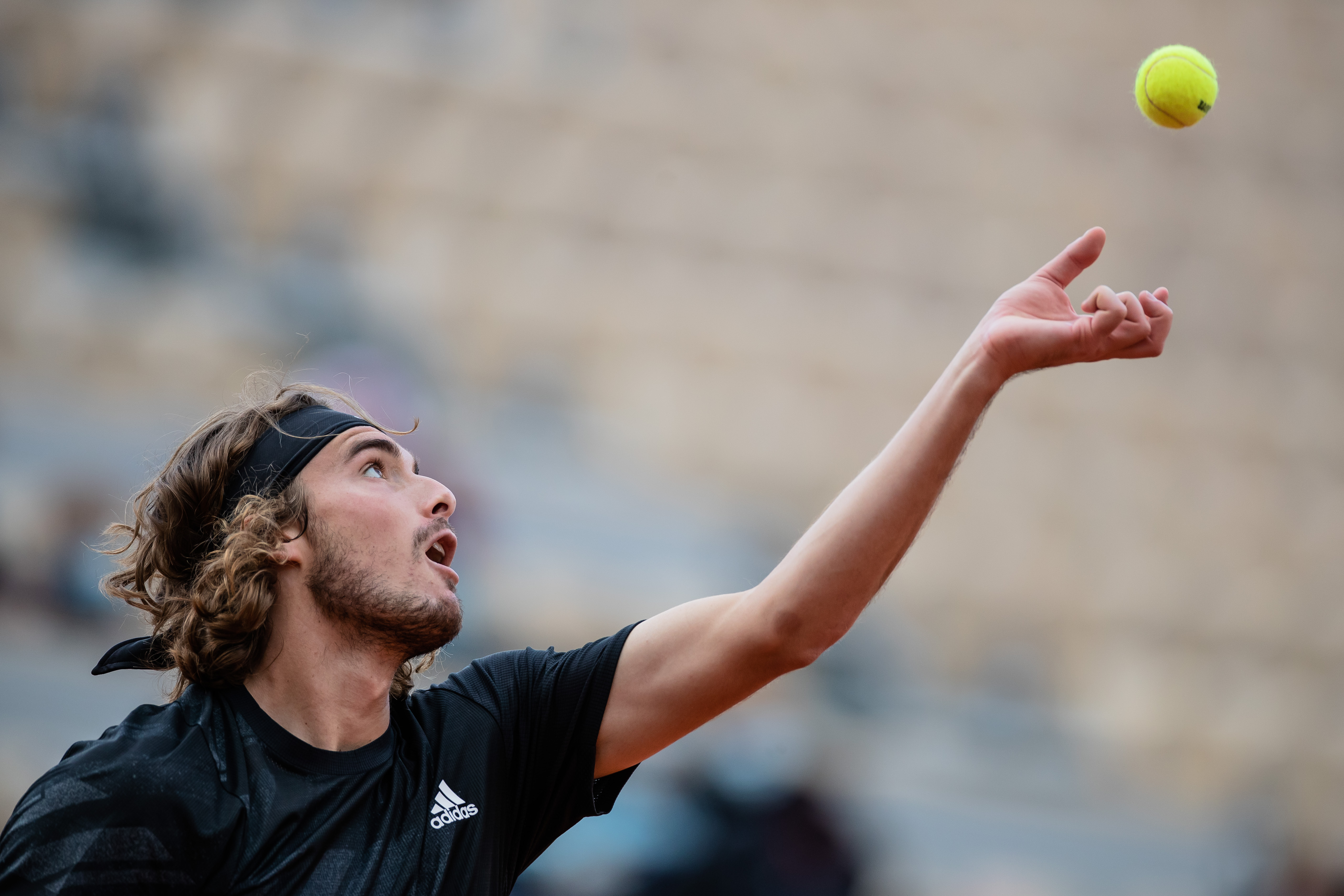 美网横扫法网，西西帕斯刷新纪录