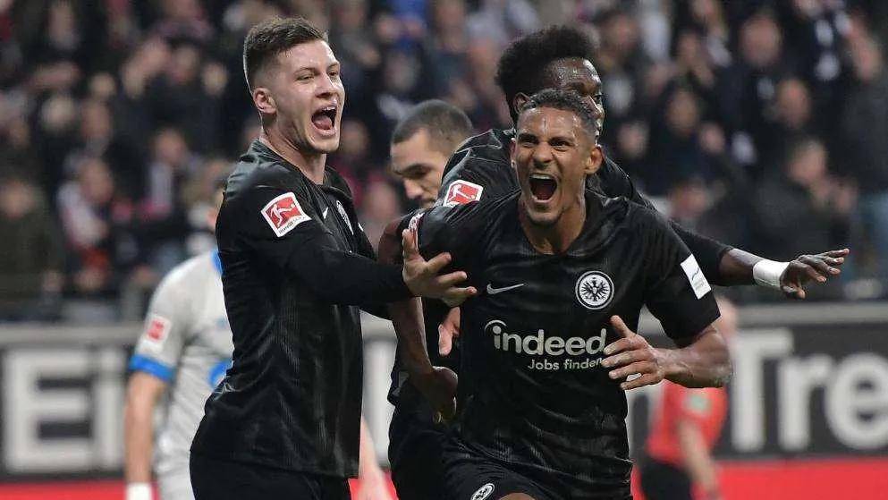 柏林赫塔在客场逆转击败了法兰克福 柏林赫塔在客场逆转击败了法兰克福