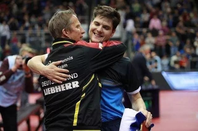 德国队险胜日本队,波尔扛起全队 德国队险胜日本队,波尔扛起全队