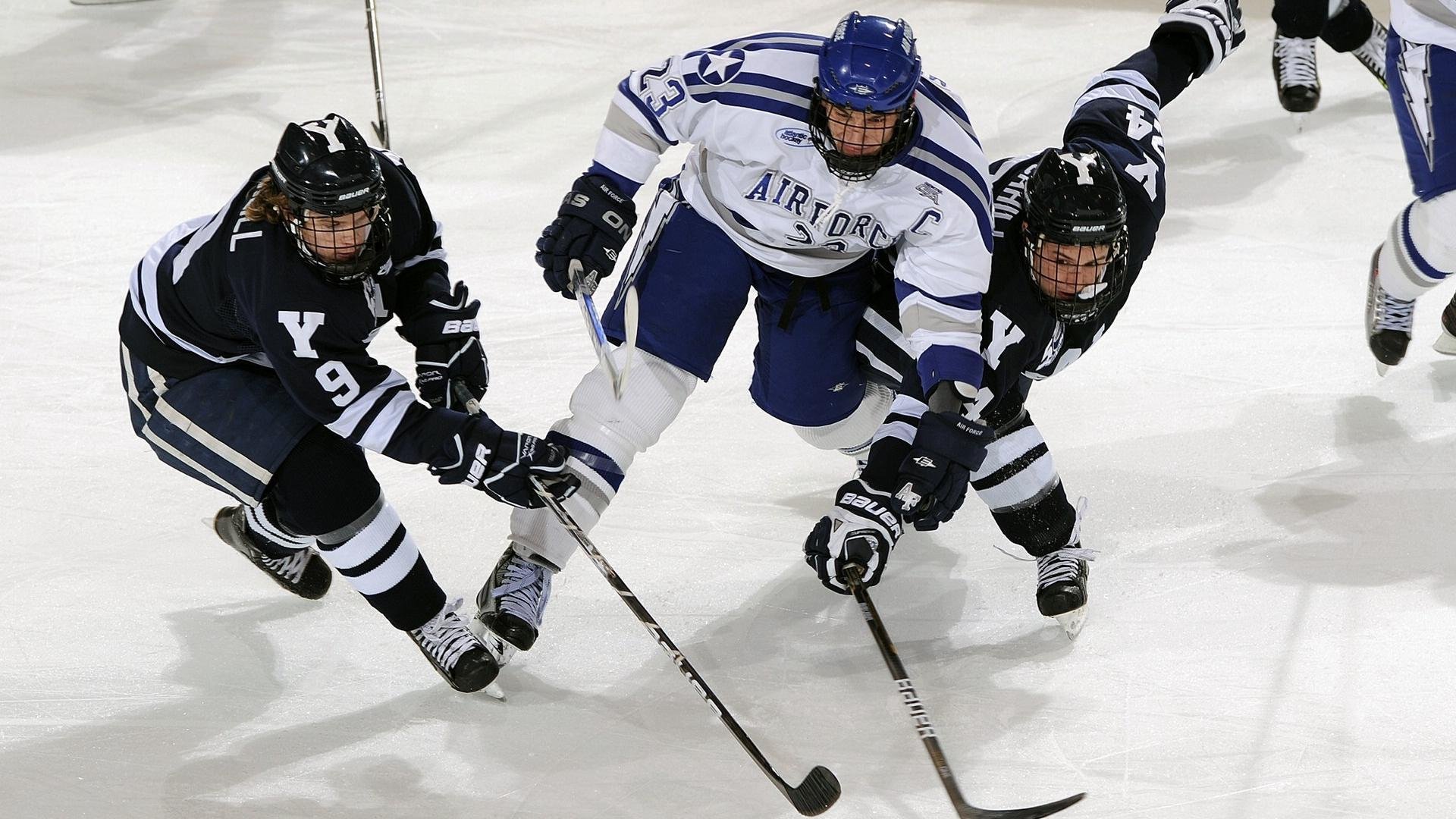欧冠半决赛之夜，伊布教科书级表现，诠释何为决定性巨星