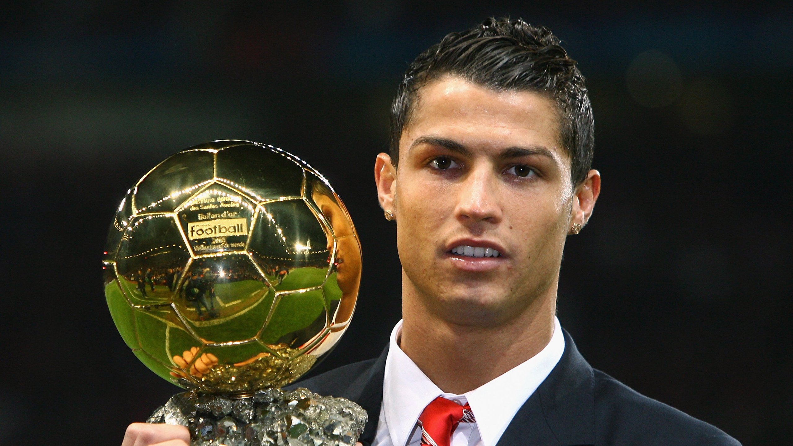 卡塞米罗压力下完成爆发，巴萨斩落奥地利，一场定义赛季的胜利